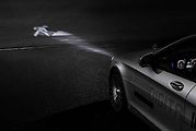 Digital Light: Mercedes-Benz představil nové světlomety.