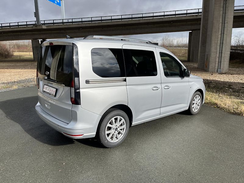 Volkswagen Caddy (2023) 2.0TDI 90KW Tourneo Connect 6r - fotka 6 z 33