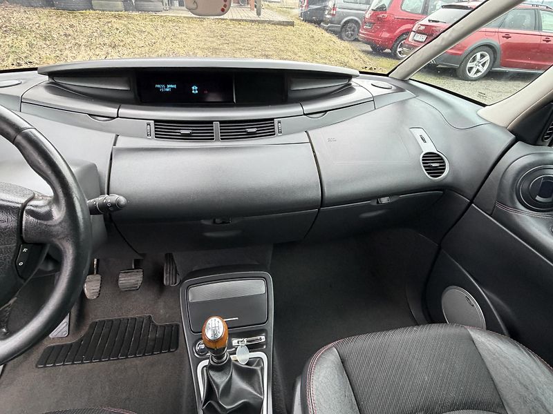 Renault Espace 2.0 DCi 7 MIST - fotka 15 z 18