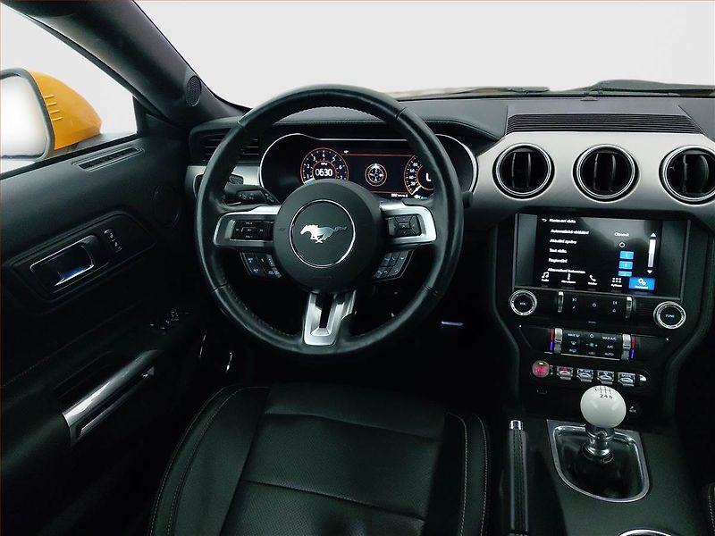 Ford Mustang (2018) GT V8 5.0 - fotka 7 z 20