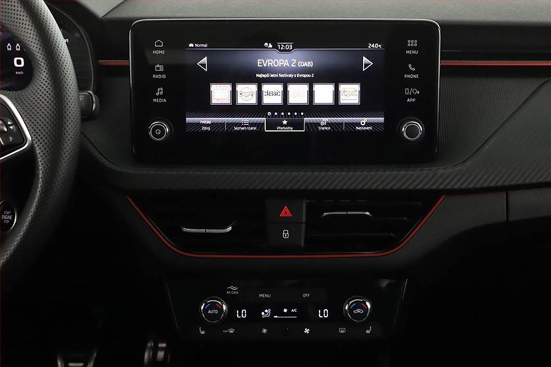 Škoda Scala (2025) 1.0 TSI, MONTE CARLO, DPH - fotka 9 z 18