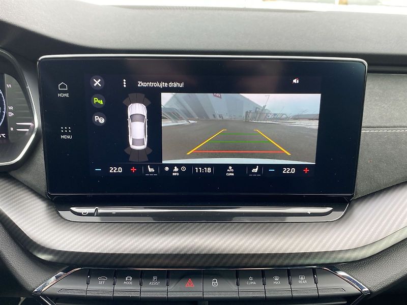 Škoda Octavia (2022) 2.0 TSI DSG RS - fotka 14 z 38