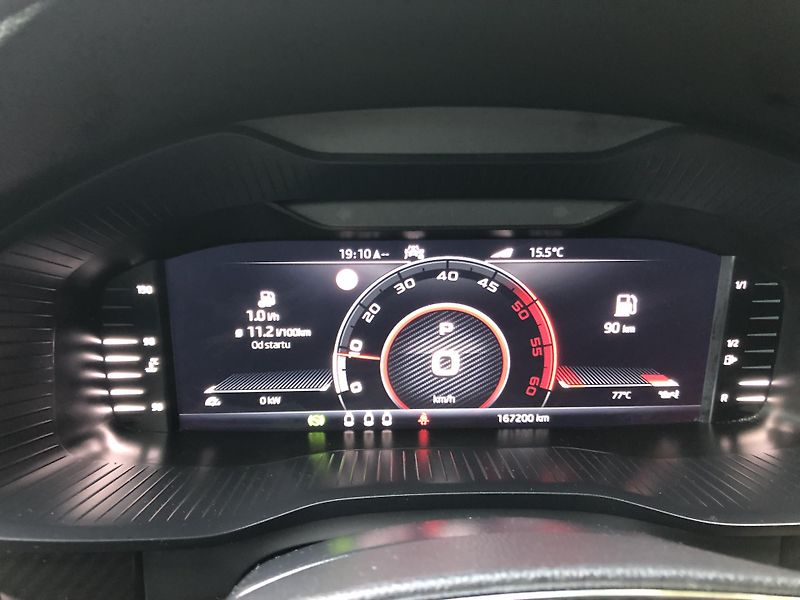 Škoda Kodiaq (2021) 2.0 TDI RS 176KW 4x4 - WEBASTO - fotka 21 z 22
