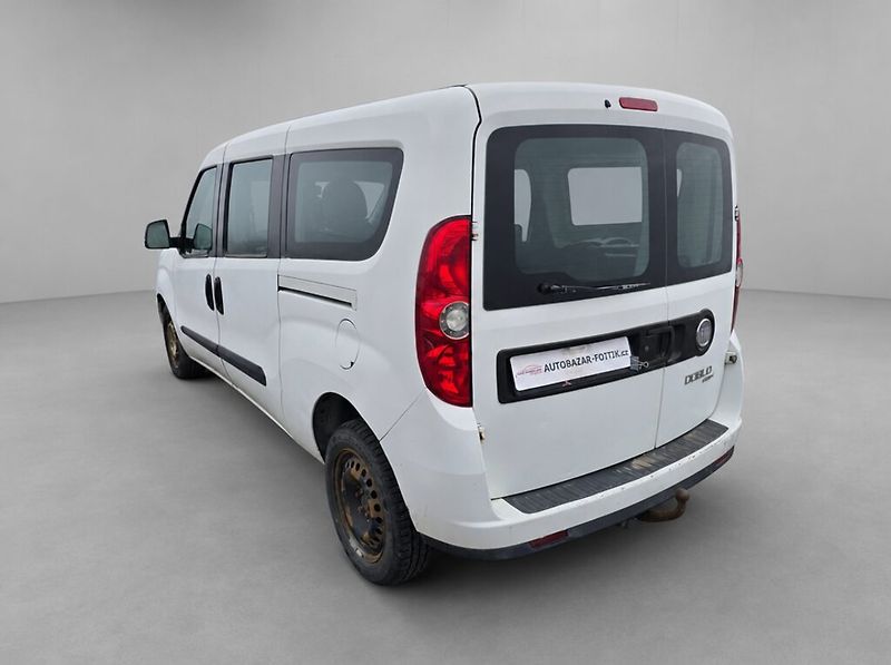 Fiat Dobló (2011) 1.6 JTD 77KW Maxi - fotka 5 z 21