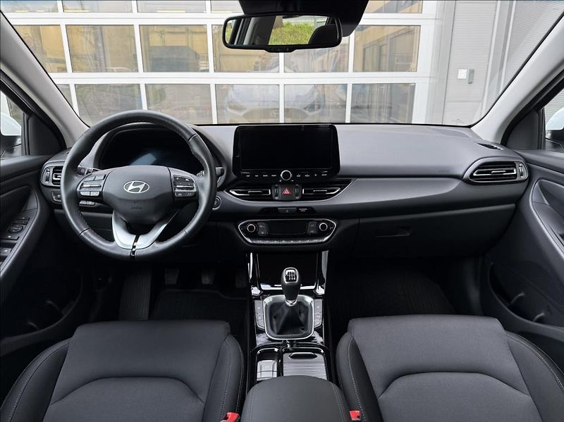 Hyundai i30 1,5 DPi  WG FL Style - fotka 14 z 24
