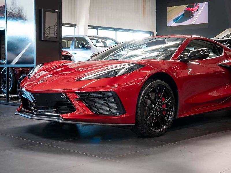 Chevrolet Corvette (2026) 6.2 Stingray 3LT Z51 Facelift - fotka 14 z 44