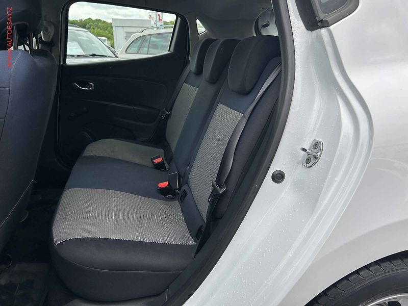 Renault Clio (2016) 1.2i, 1.maj,ČR, servis.kniha - fotka 10 z 17