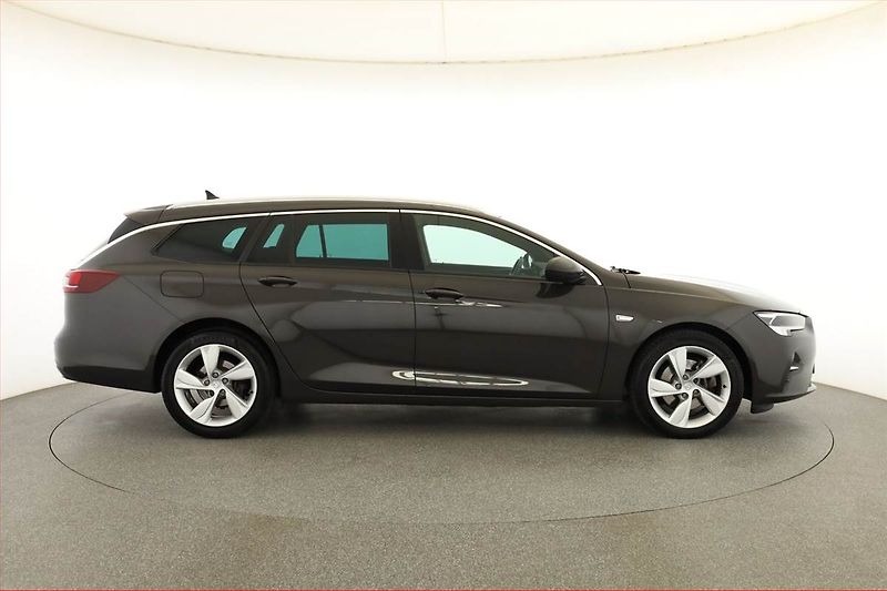 Opel Insignia (2021) 2.0 CDTI, Automat, ČR,1.maj - fotka 6 z 19