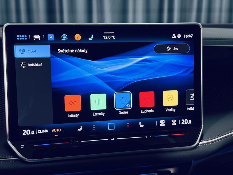 Volkswagen Passat (2026) 2.0 TDI*TAŽNÉ*MASÁŽE*360 KAM* - fotka 28 z 34
