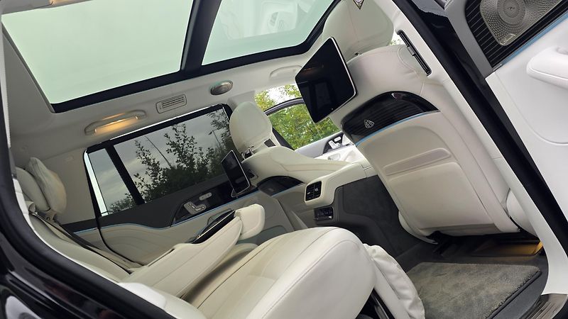 Mercedes-Benz GLS (2022) 600 MAYBACH záruka MAX VÝBAVA  - fotka 16 z 20