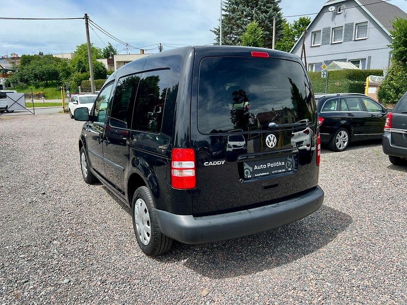 Volkswagen Caddy (2012) 1.6 TDI 75 kW DSG - fotka 7 z 19