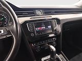 Volkswagen Passat (2015) Highline 2.0 BiTDI, 4X4 - náhled 12