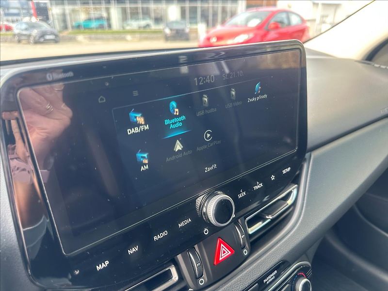 Hyundai i30 1,5 TGDI MH MT SM PLUS NAV - fotka 21 z 29