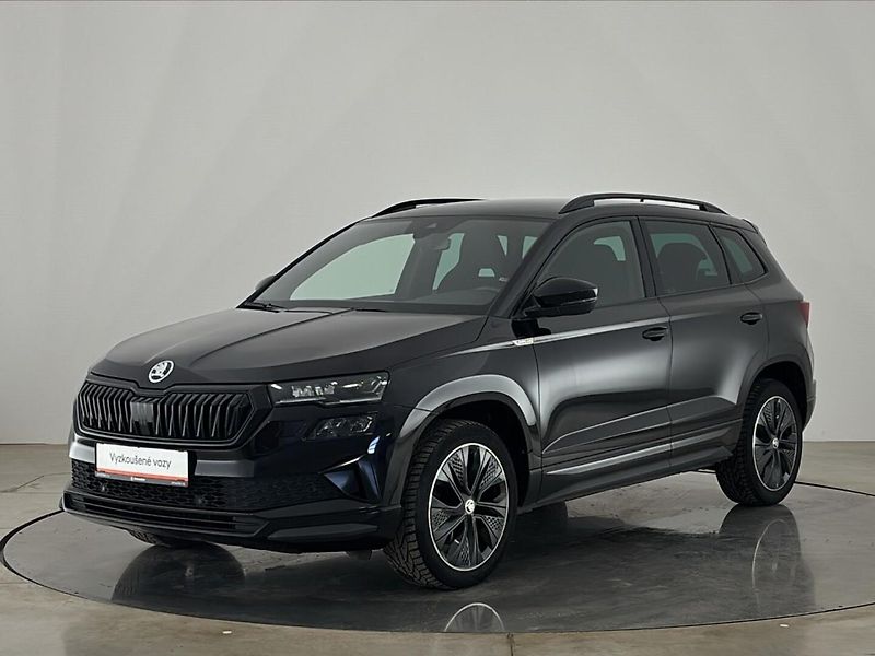 Škoda Karoq Sportline DSG - fotka 1 z 26