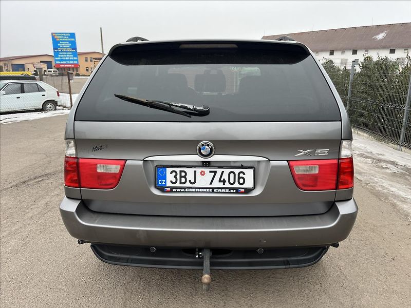 BMW X5 3,0 d 160KW 4x4 AUTOMAT SERVIS - fotka 7 z 42