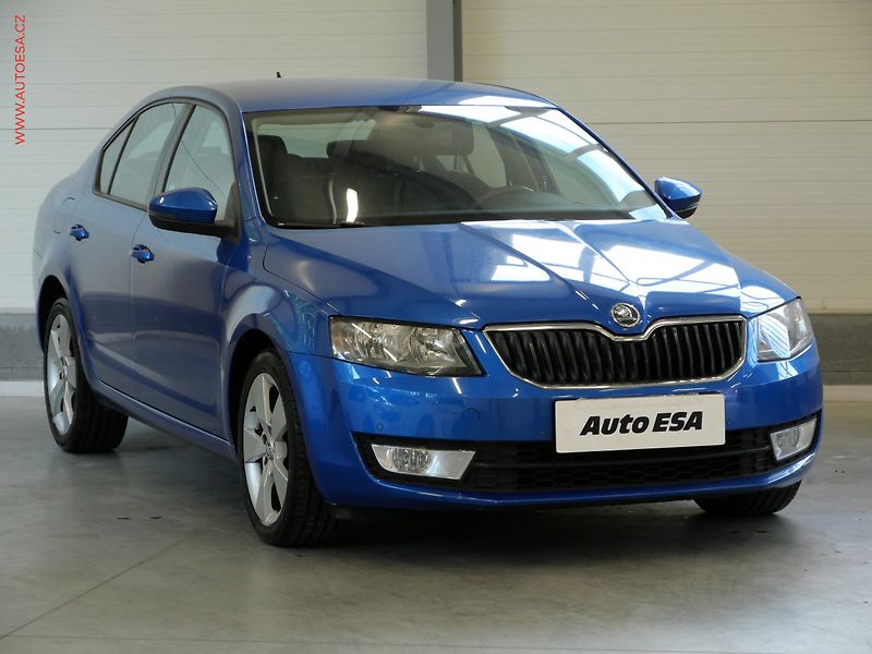 Škoda Octavia (2013) 1.6 TDi, ČR, Elegance - fotografie inzerátu