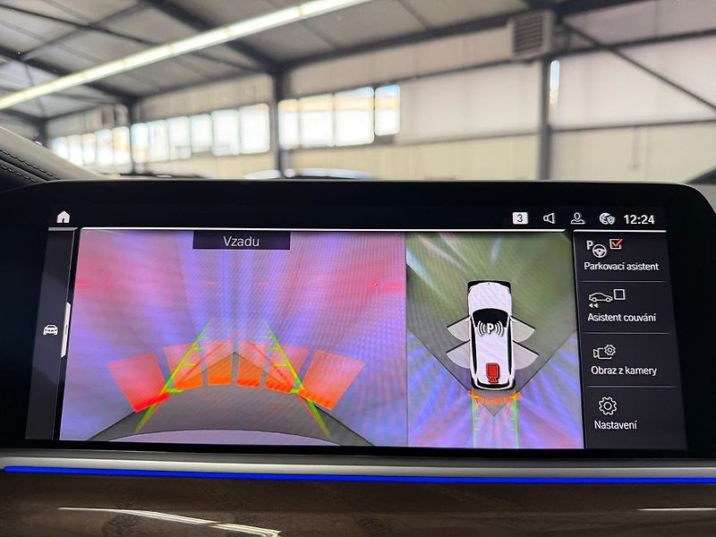 BMW X5 M50i xDrive, LASER, MASÁŽE, HE - fotka 15 z 34