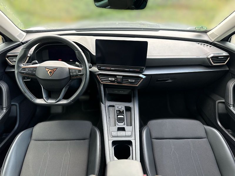 Cupra Formentor (2024) 1.5 TSI DSG - fotka 5 z 29