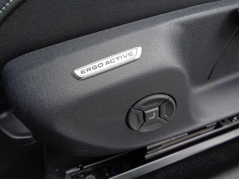 Volkswagen T-Roc 1.5 eTSI 7DSG STYLE  110 KW - fotka 23 z 30