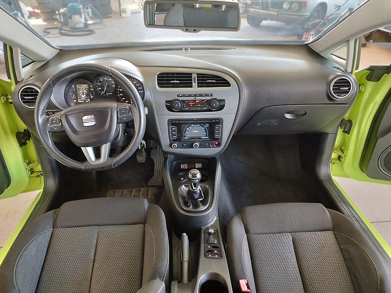 Seat Leon (2010) 1,4TSI,92KW,XEN,ALU,NAVI,SER. - fotka 21 z 43