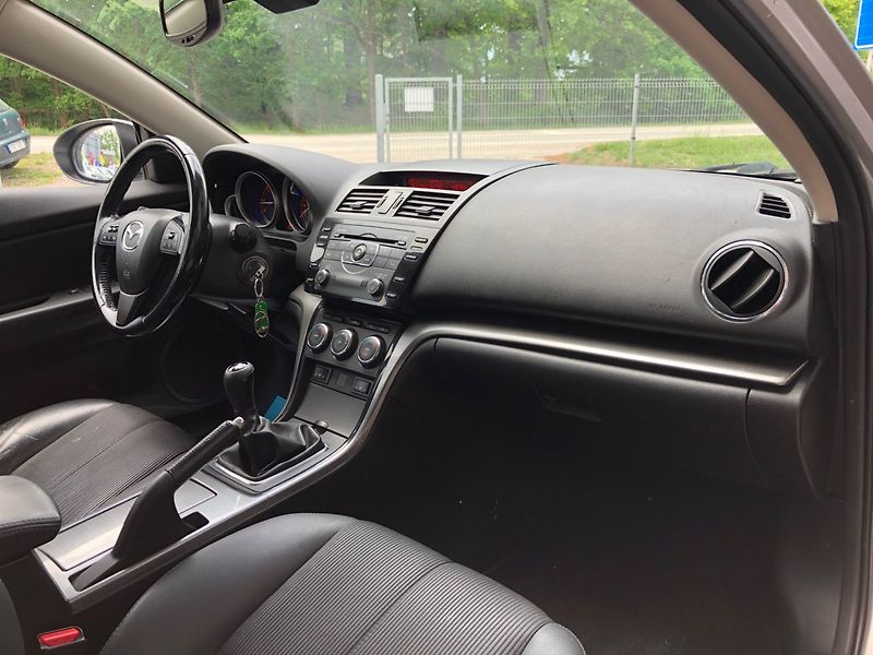 Mazda 6 (2012) 2.2 CD129 MIRAI - fotka 16 z 28