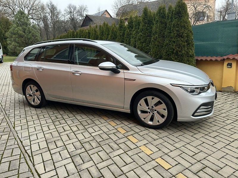 Volkswagen Golf 1.5 TSi 110kW - fotka 2 z 24