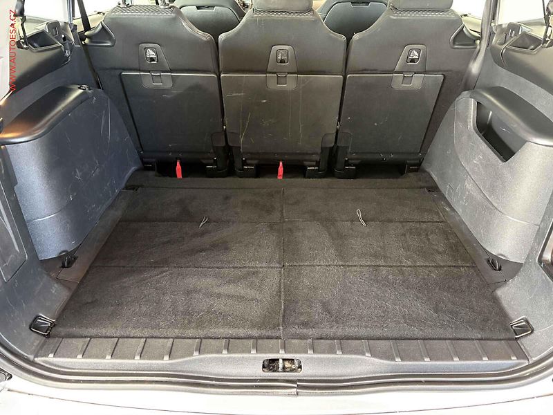 Citroën C4 Picasso (2012) 1.6 HDI 7míst, ČR, AC, temp. - fotka 7 z 17