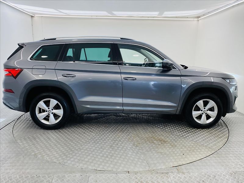 Škoda Kodiaq 2,0 TDI 147kW DSG 4x4 L&K - fotka 26 z 28