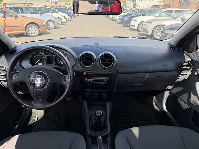 Seat Ibiza (2006) 1.2i, ČR - fotka 8 z 16