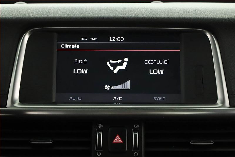 Kia Optima (2016) 1.7 CRDI, Automat, Kůže, Navi - fotka 19 z 26