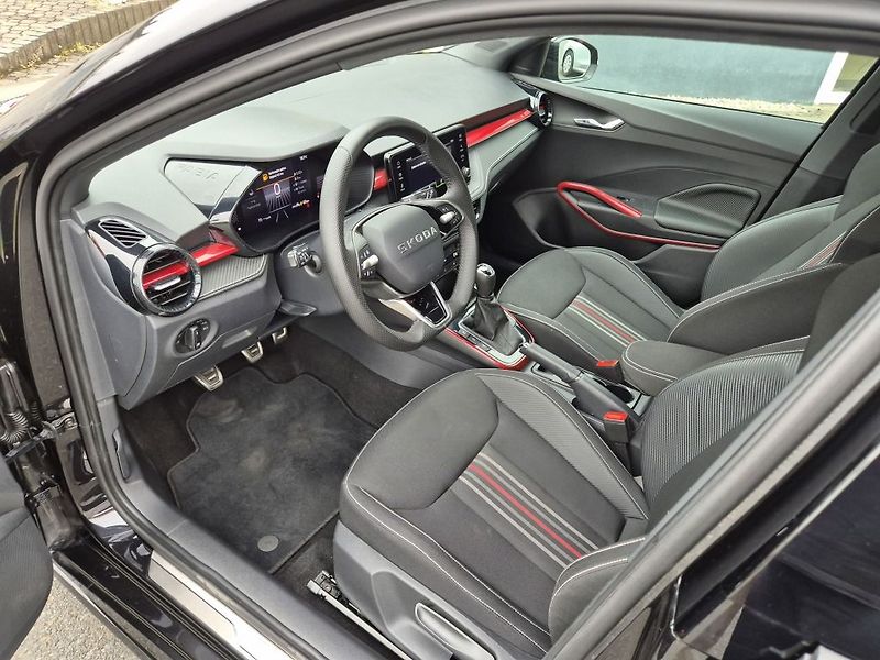 Škoda Fabia Monte Carlo 1.0 TSI 85 kW - fotka 11 z 29