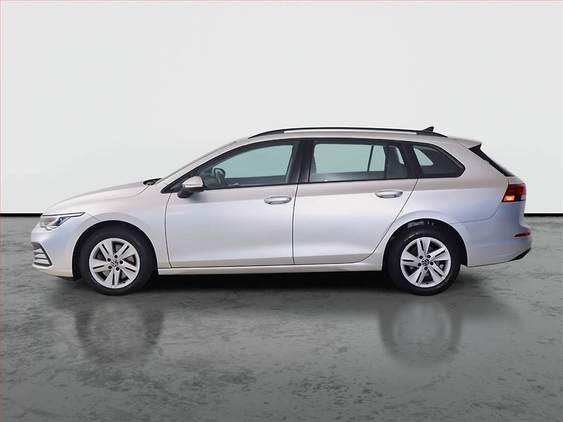 Volkswagen Golf (2022) Life 2.0 TDI, Automat - fotka 3 z 22