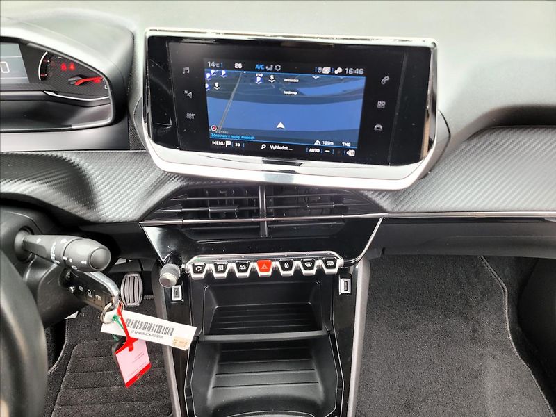 Peugeot 2008 1,5 HDI,navi,digiklima,alu, - fotka 35 z 50