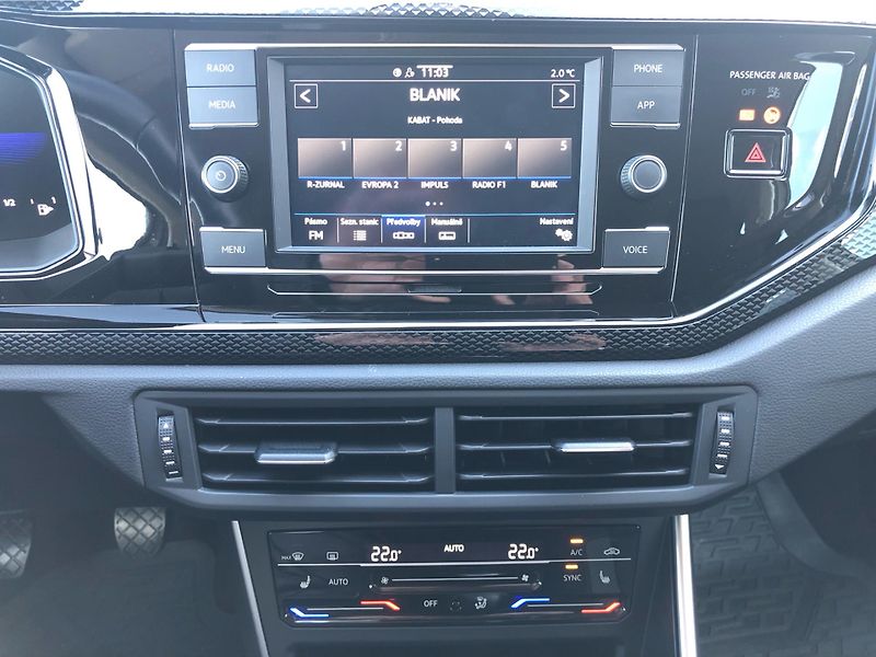 Volkswagen Taigo 1,0 TSI - fotka 20 z 29