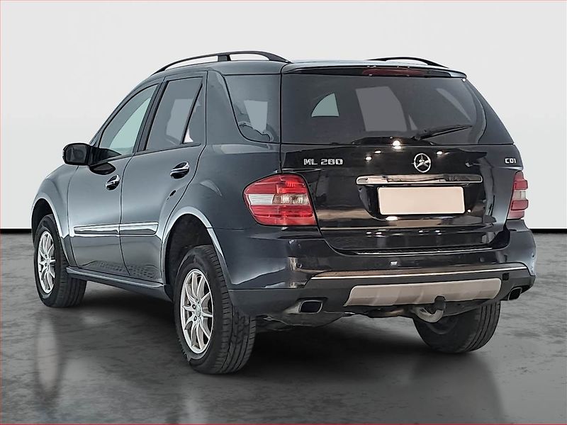 Mercedes-Benz Třídy M (2006) ML 280 CDI , 4X4, Automat - fotka 4 z 14