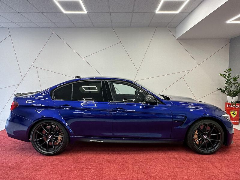 BMW M3 (2019) CS*HUD*KARBON. BRZDY*1.MAJITEL - fotka 5 z 12