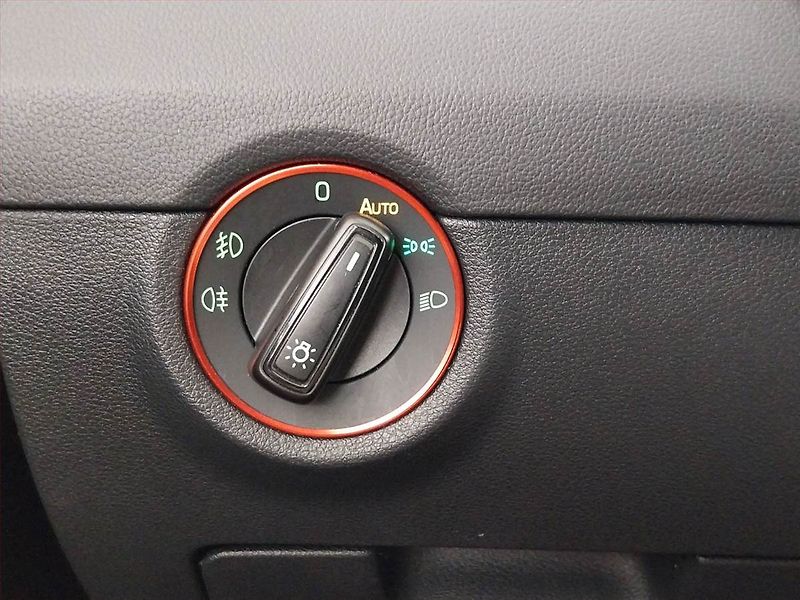 Škoda Octavia (2015) RS 2.0 TDI, Automat - fotka 18 z 23