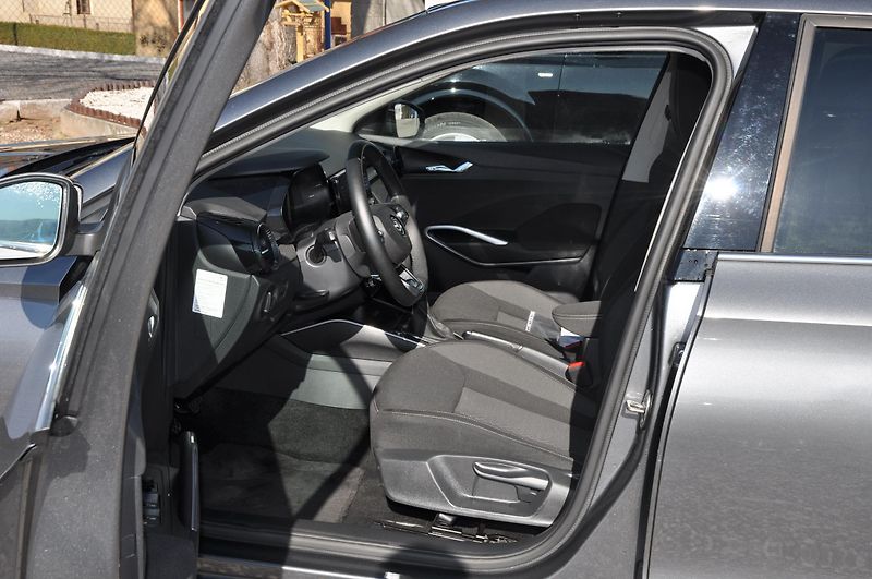 Škoda Fabia IV 1.0TSi 81kW - fotka 6 z 23
