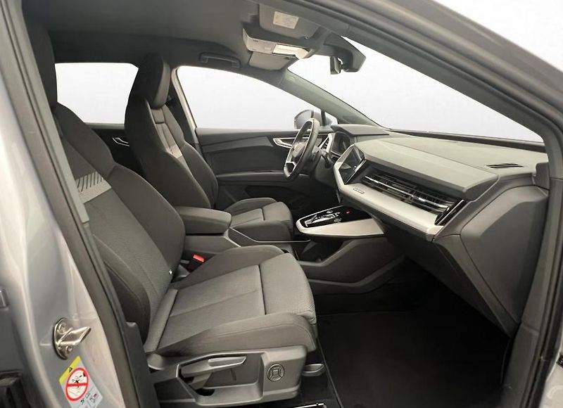 Audi Q4 50 e-tron Q Kamera Matrix - fotka 16 z 31
