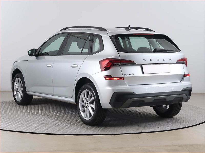 Škoda Kamiq (2024) 1.0 TSI - fotka 4 z 18