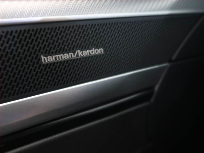 Volkswagen Arteon (2021) R-line 2.0 TDI 4Motion - fotka 17 z 21
