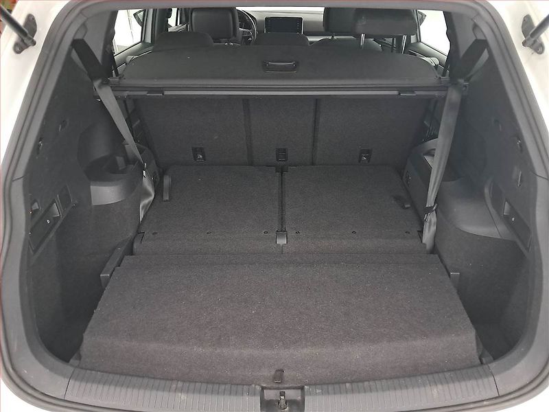 Škoda Enyaq (2021) 60 (62 kWh), SoH 92% - fotka 14 z 26