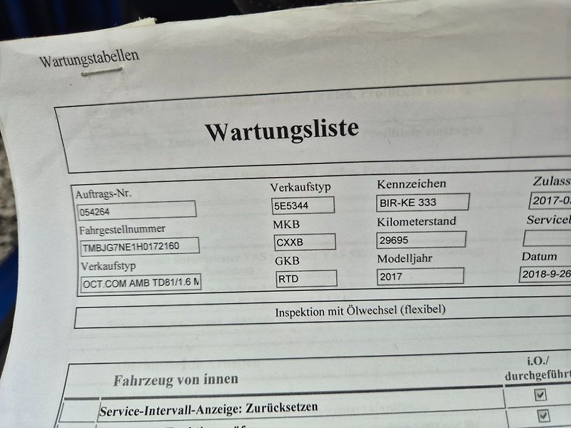 Škoda Octavia (2017) 1.6 TDI  TOP STAV NAVI - fotka 36 z 38