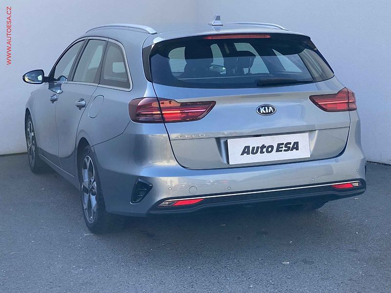 Kia Ceed (2020) 1.4 T-GDi, Spirit, AT, navi - fotka 6 z 18