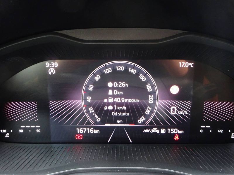 Škoda Scala (2024) 1,0TSi /70kW Selection Drive - fotka 9 z 28