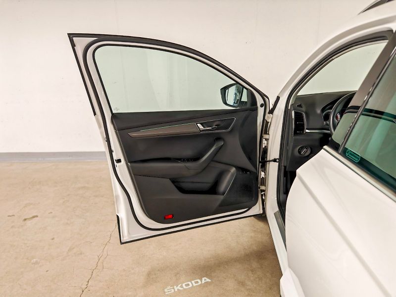 Škoda Karoq (2020) 1.5 TSI 110kW Style - fotka 19 z 29