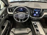 Volvo XC60 B4 FWD Ultimate Dark AT8 - náhled 15
