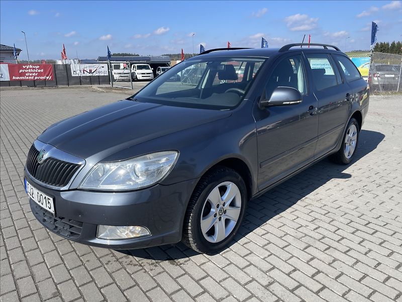 Škoda Octavia 2,0 TDi 103kw CFH Euro5 - fotka 1 z 32