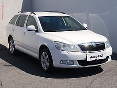 Škoda Octavia (2012) 2.0TDi 4x4, ČR, Elegance - fotografie inzerátu