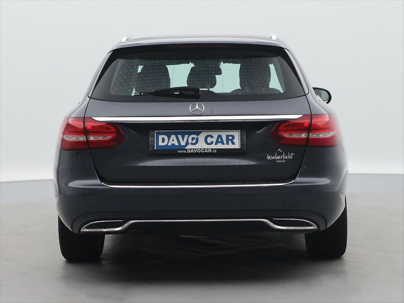 Mercedes-Benz Třídy C 1,6 CDI 100 kW Tažné Aut.Klima - fotka 6 z 32